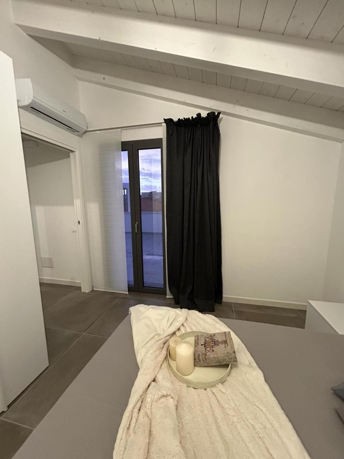 Family House Apartment Porto Torres Bagian luar foto