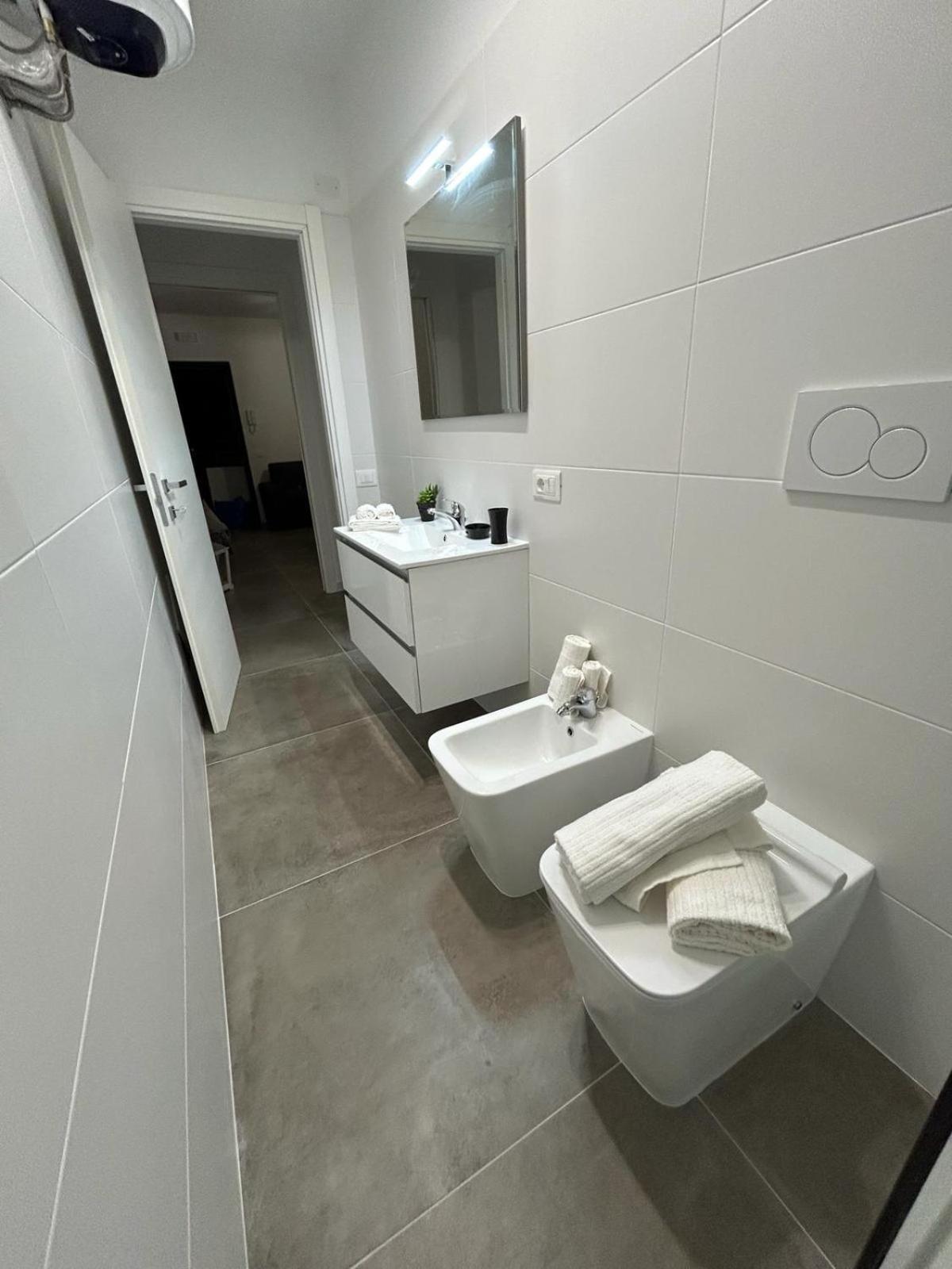 Family House Apartment Porto Torres Bagian luar foto