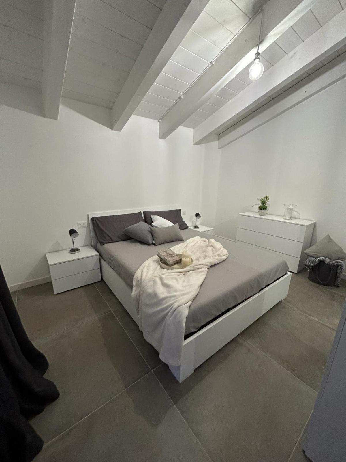 Family House Apartment Porto Torres Bagian luar foto